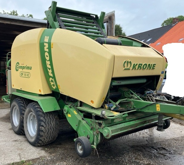 Krone Comprima CF 155 - Matériel de fenaison: photos 5 Krone Comprima CF 155 - Matériel de fenaison: photos 5