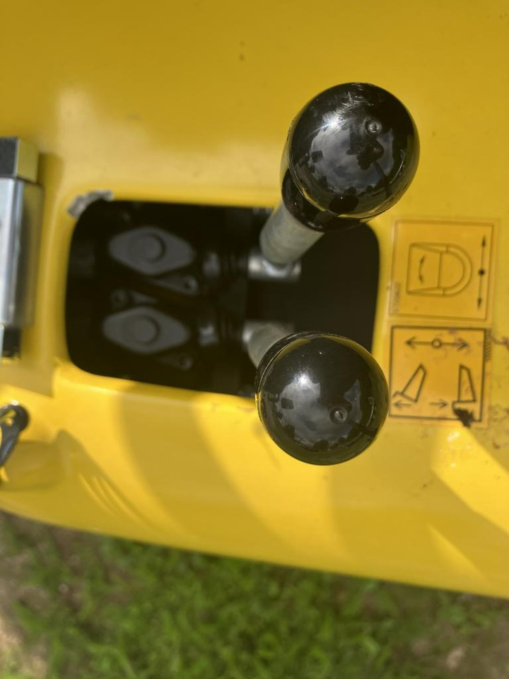 Wacker 1501 - Mini tombereau: photos 2 Wacker 1501 - Mini tombereau: photos 2