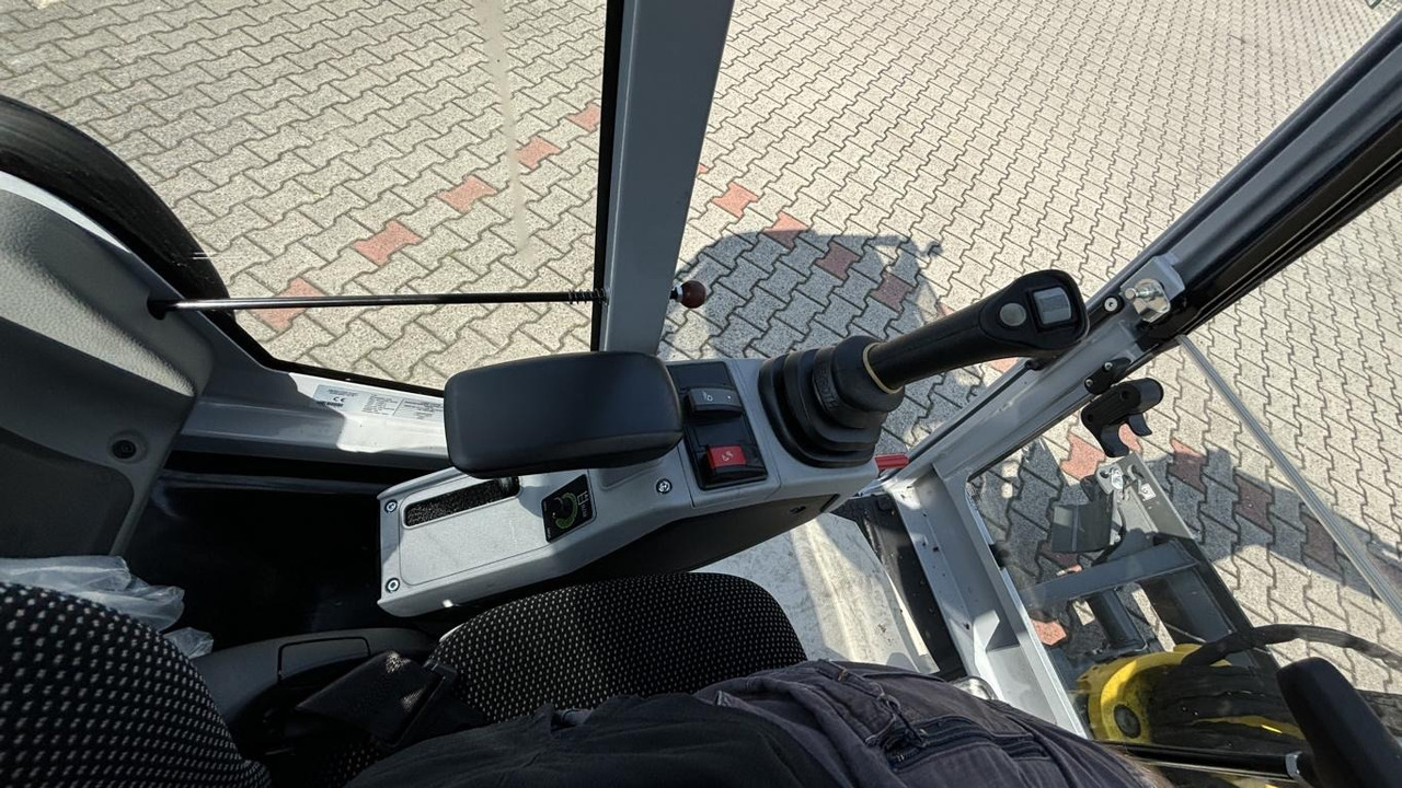 Wacker ET 20 - Mini pelle: photos 3 Wacker ET 20 - Mini pelle: photos 3