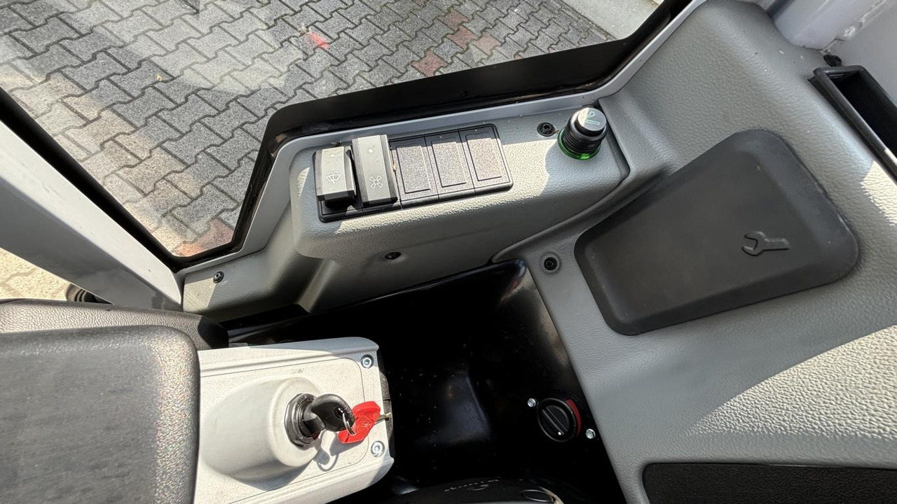 Wacker ET 20 - Mini pelle: photos 4 Wacker ET 20 - Mini pelle: photos 4