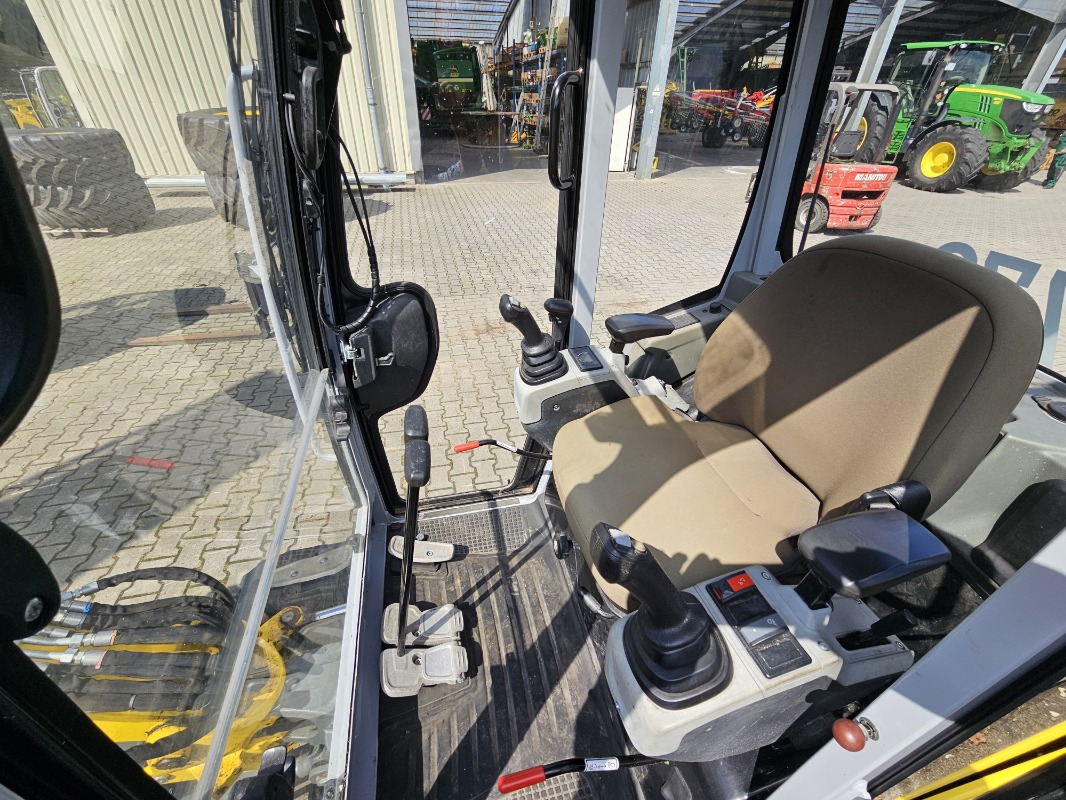 Wacker ET 24 - Mini pelle: photos 5 Wacker ET 24 - Mini pelle: photos 5