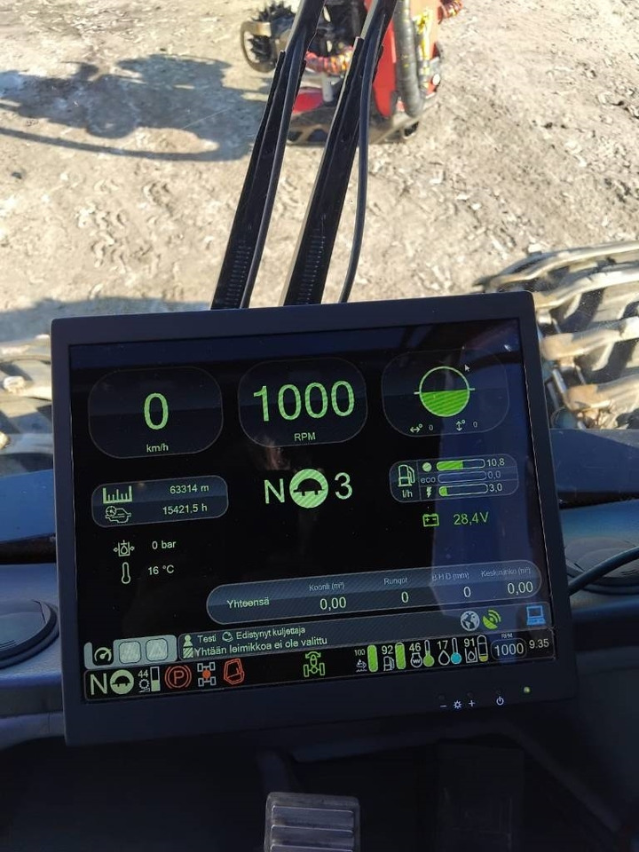 Abatteuse Komatsu 901XC: photos 19 Abatteuse Komatsu 901XC: photos 19