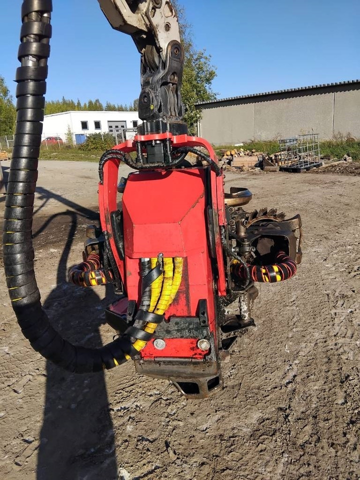 Abatteuse Komatsu 901XC: photos 8 Abatteuse Komatsu 901XC: photos 8