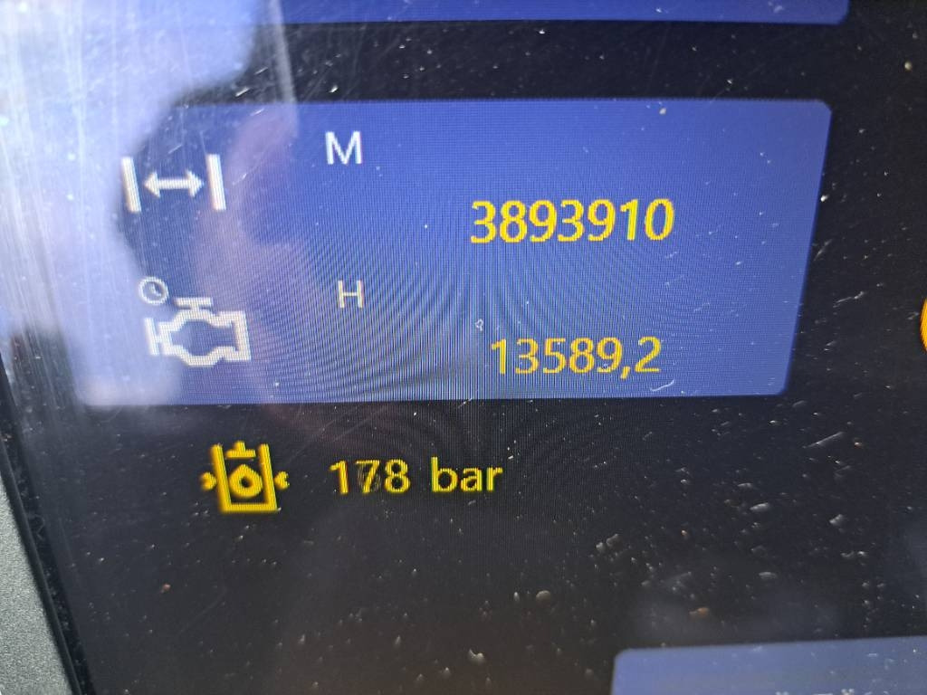 Komatsu 901xc - Abatteuse: photos 2 Komatsu 901xc - Abatteuse: photos 2