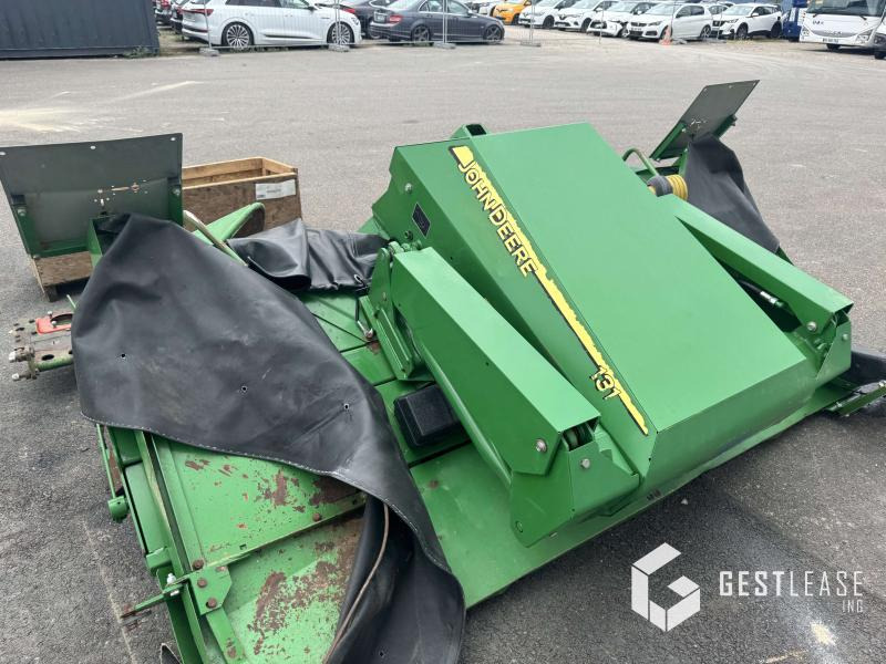 John Deere 131 - Faucheuse: photos 5 John Deere 131 - Faucheuse: photos 5