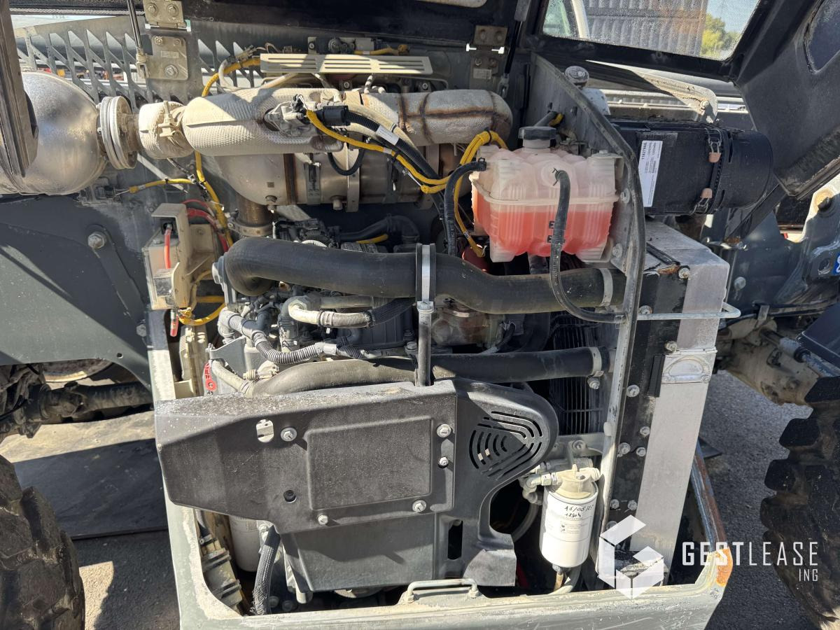 Chariot à mât rétractable LIEBHERR T33.10: photos 9 Chariot à mât rétractable LIEBHERR T33.10: photos 9