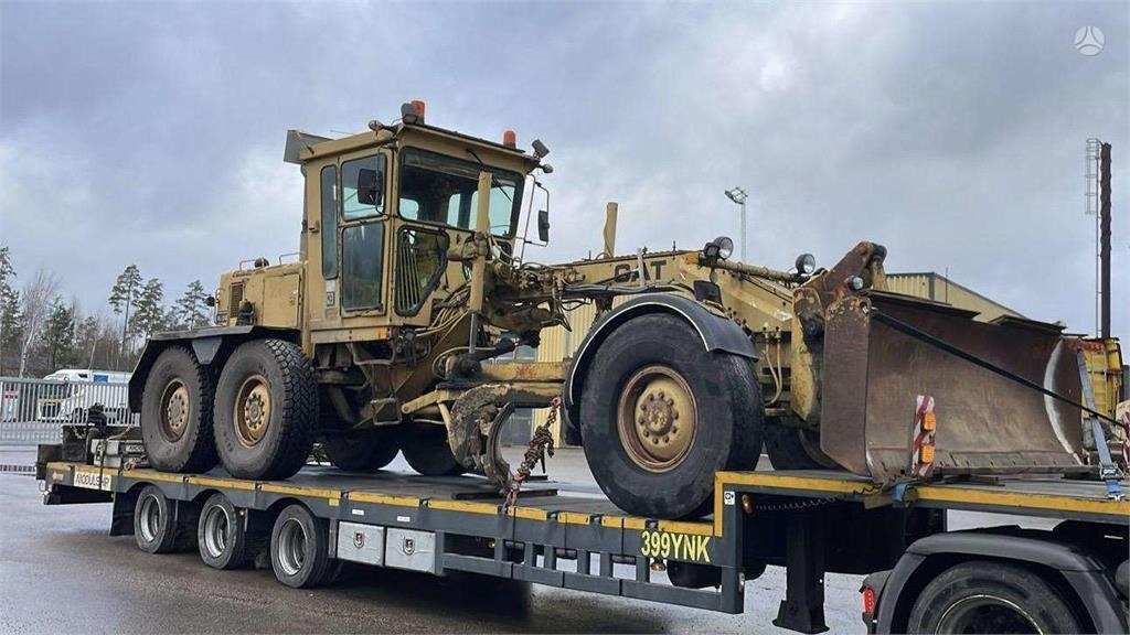 CAT 120 G USA MADE - Niveleuse: photos 2 CAT 120 G USA MADE - Niveleuse: photos 2