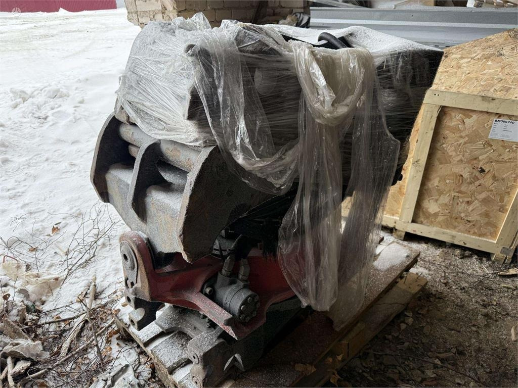 CAT 323 ROTOTILT R8 - Pelle sur chenille: photos 3 CAT 323 ROTOTILT R8 - Pelle sur chenille: photos 3