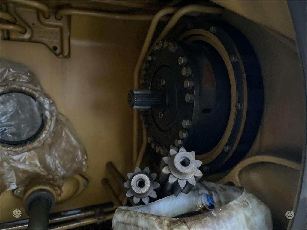 Bulldozer CAT D5H XL FOR SPARE PARTS: photos 19