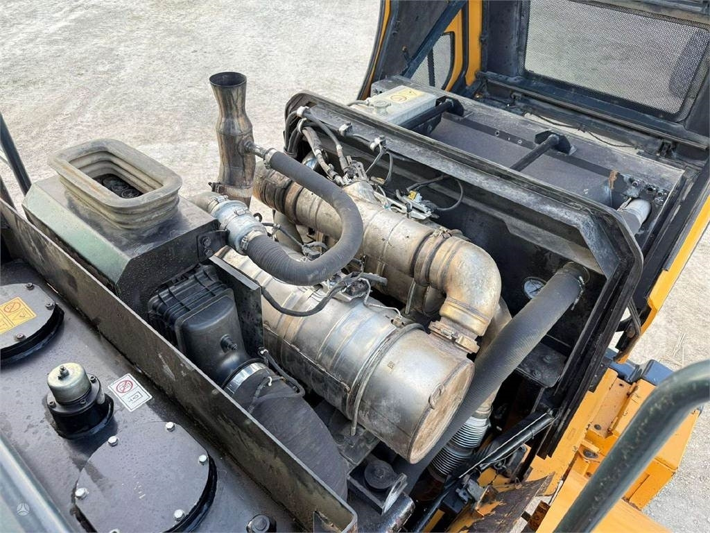Chargeuse sur pneus Hyundai HL 955: photos 19