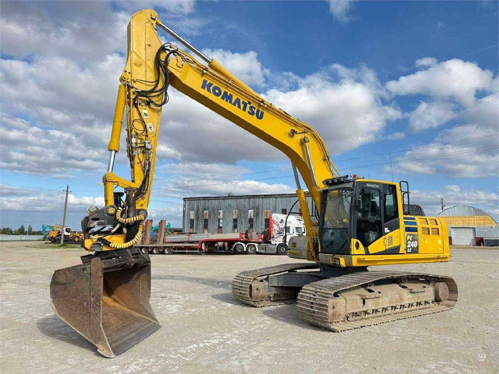 Komatsu PC 240 LC-10 ENGCON ROTOTILT  - Pelle sur chenille: photos 1 Komatsu PC 240 LC-10 ENGCON ROTOTILT  - Pelle sur chenille: photos 1