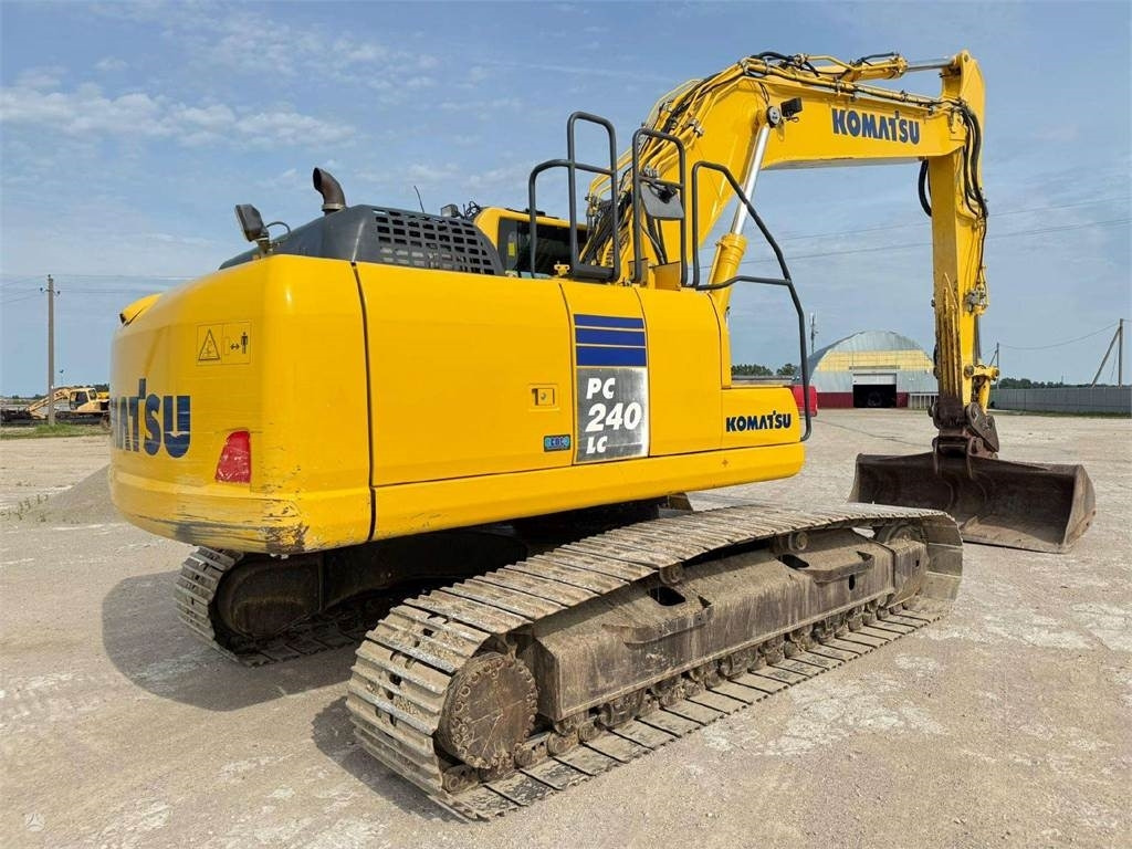 Komatsu PC 240 LC-10  - Pelle sur chenille: photos 4 Komatsu PC 240 LC-10  - Pelle sur chenille: photos 4