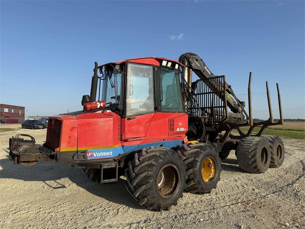 Valmet 830.1 - Porteur: photos 4 Valmet 830.1 - Porteur: photos 4
