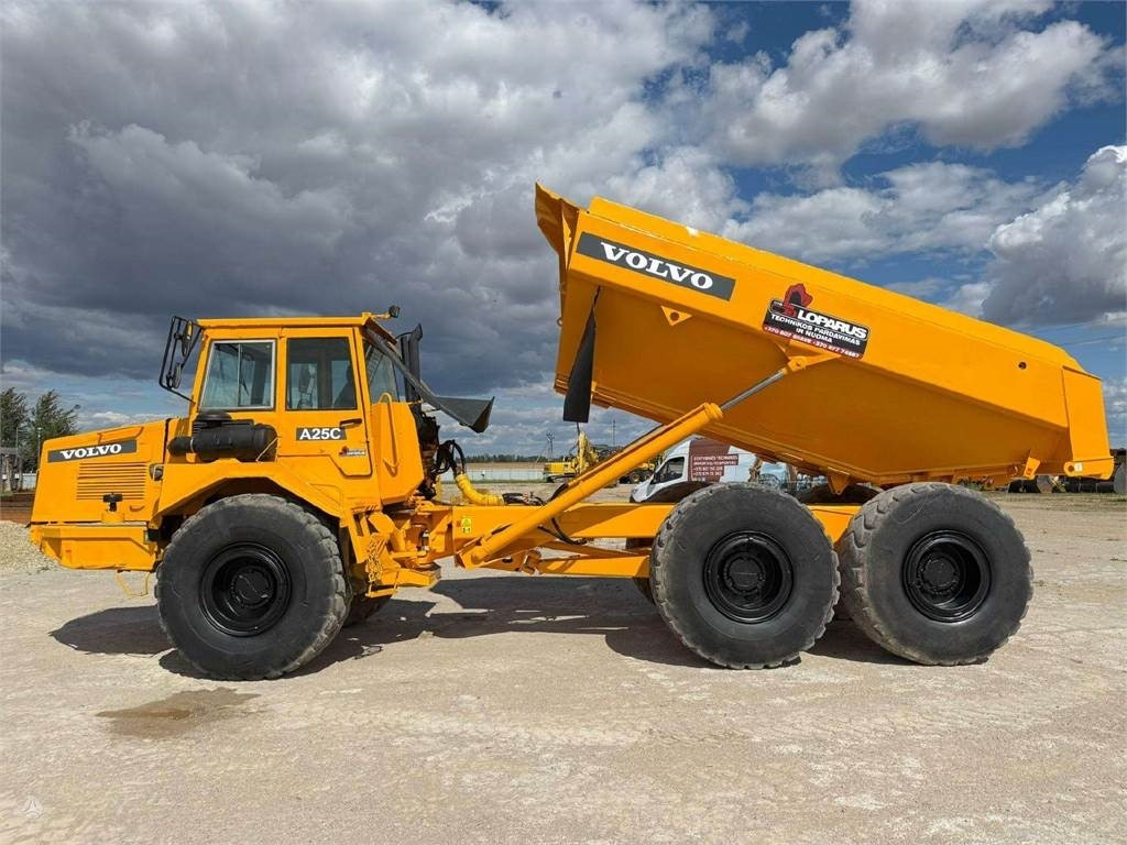 Volvo A25C - Tombereau articulé: photos 5 Volvo A25C - Tombereau articulé: photos 5