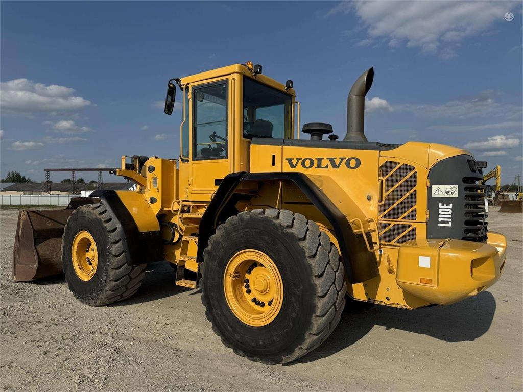 Volvo L 110 E - Chargeuse sur pneus: photos 3 Volvo L 110 E - Chargeuse sur pneus: photos 3