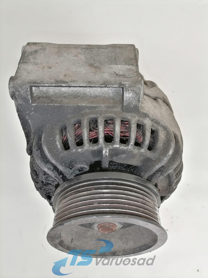 DAF Alternator 0124555117 - Alternateur pour Camion: photos 2 DAF Alternator 0124555117 - Alternateur pour Camion: photos 2