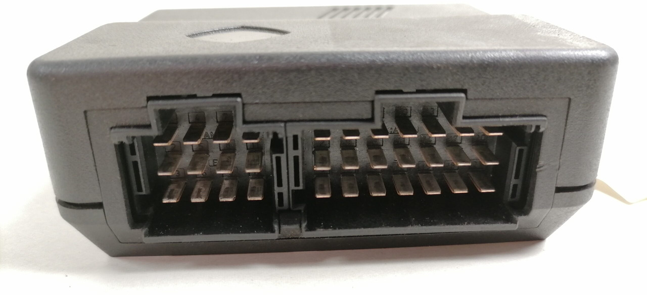 DAF Juhtplokk 1693634 - Pièce universelle pour Camion: photos 3 DAF Juhtplokk 1693634 - Pièce universelle pour Camion: photos 3