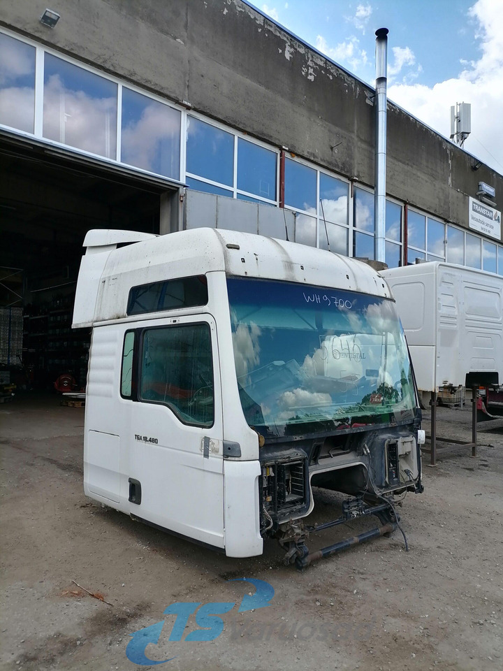 MAN Cab 81600007852 - Cabine et intérieur pour Camion: photos 2 MAN Cab 81600007852 - Cabine et intérieur pour Camion: photos 2