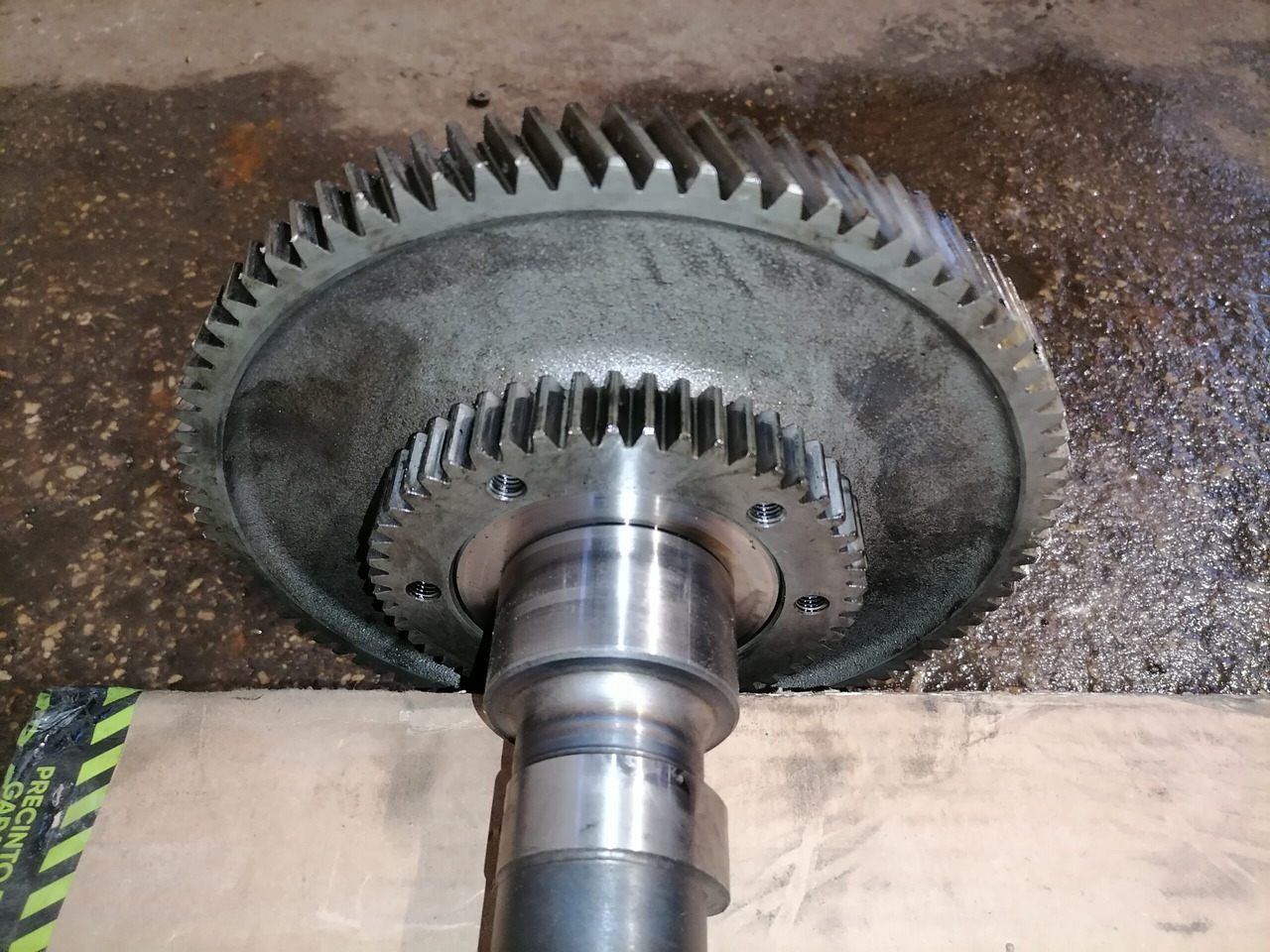 MAN Camshaft 51044006016 - Arbre à cames pour Camion: photos 5 MAN Camshaft 51044006016 - Arbre à cames pour Camion: photos 5