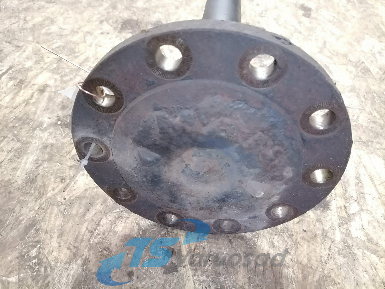 MAN Drive shaft 81355020146 - Demi arbre pour Camion: photos 3 MAN Drive shaft 81355020146 - Demi arbre pour Camion: photos 3