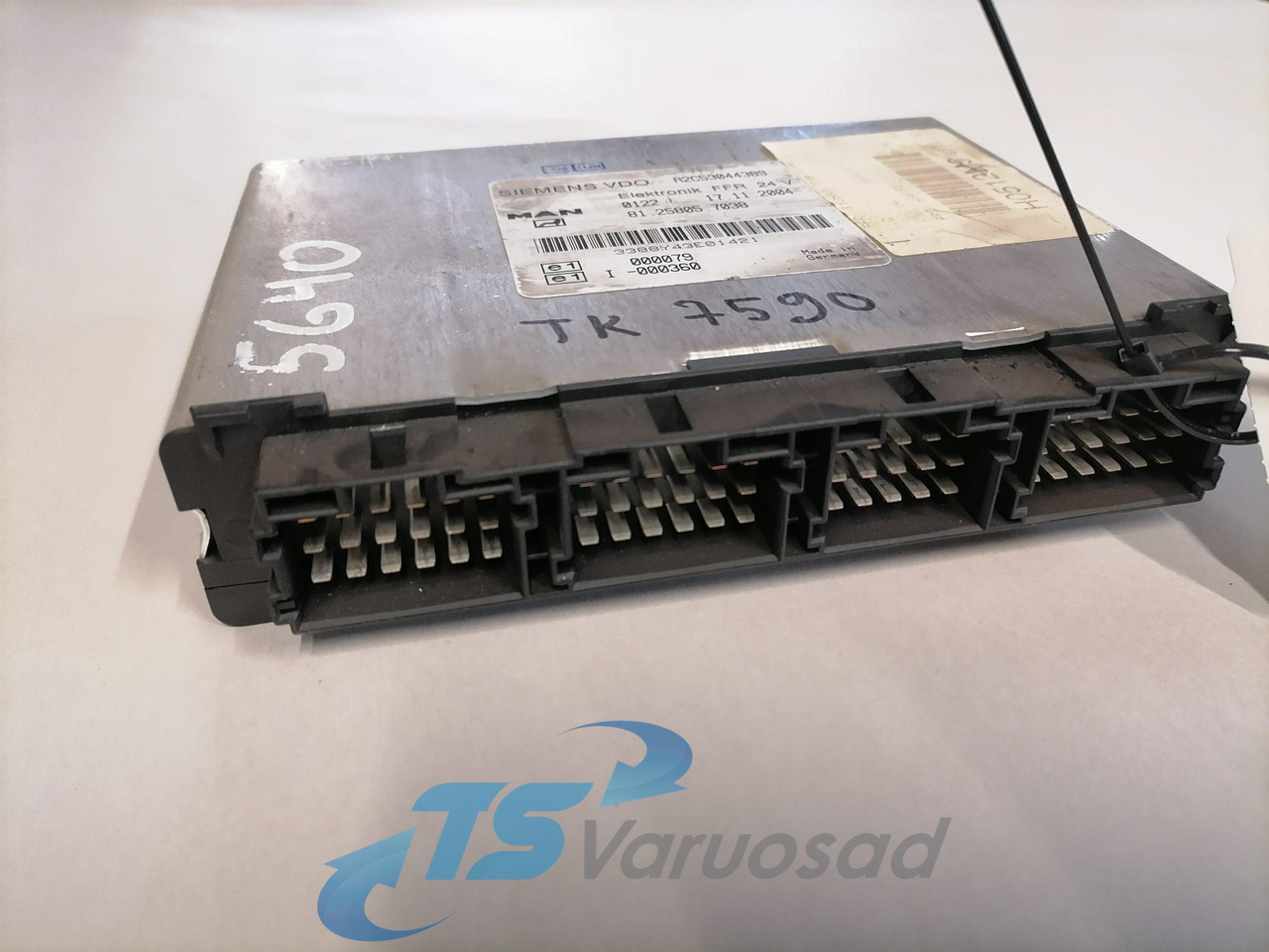 MAN Ecu, FFR 81258057038 - Bloc de gestion pour Camion: photos 1 MAN Ecu, FFR 81258057038 - Bloc de gestion pour Camion: photos 1
