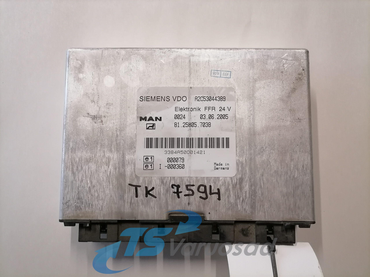 MAN Ecu, FFR 81258057038 - Bloc de gestion pour Camion: photos 1 MAN Ecu, FFR 81258057038 - Bloc de gestion pour Camion: photos 1