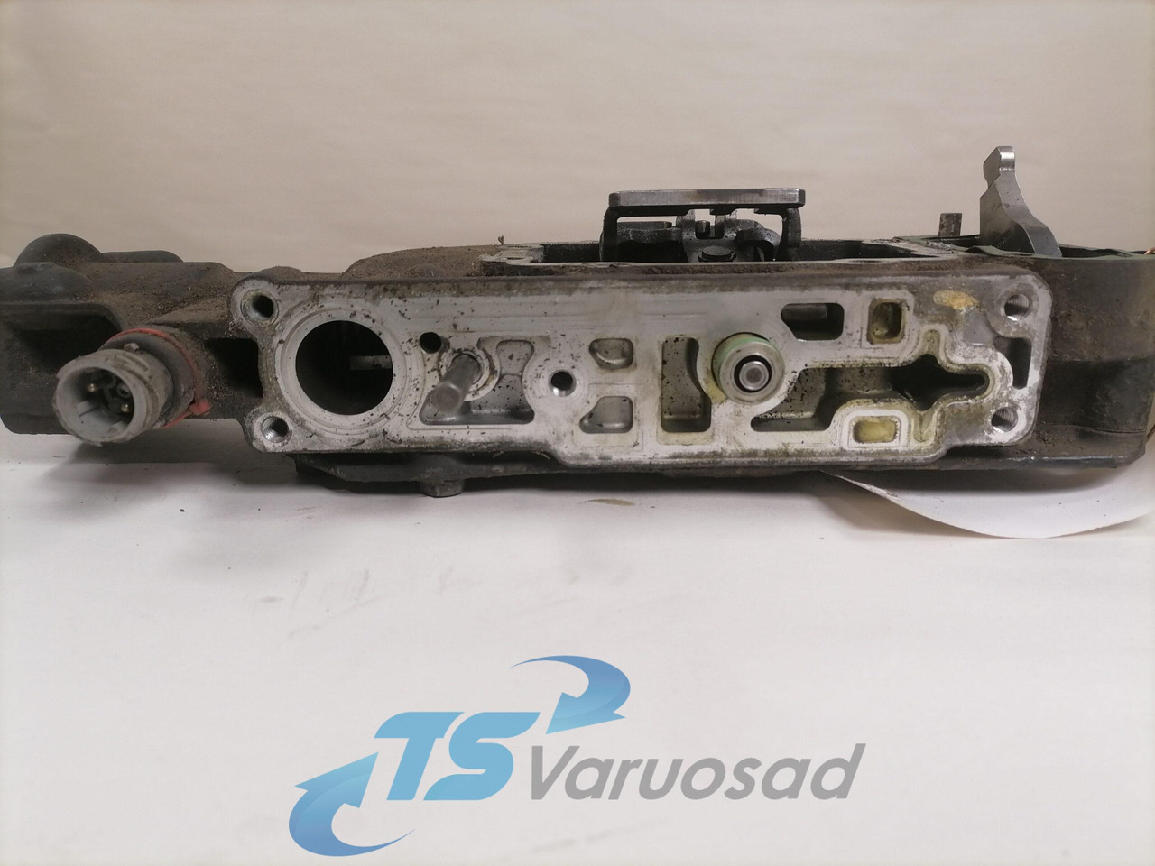 MAN Gear control 81321030189 - Boîte de vitesse et pièces pour Camion: photos 5 MAN Gear control 81321030189 - Boîte de vitesse et pièces pour Camion: photos 5