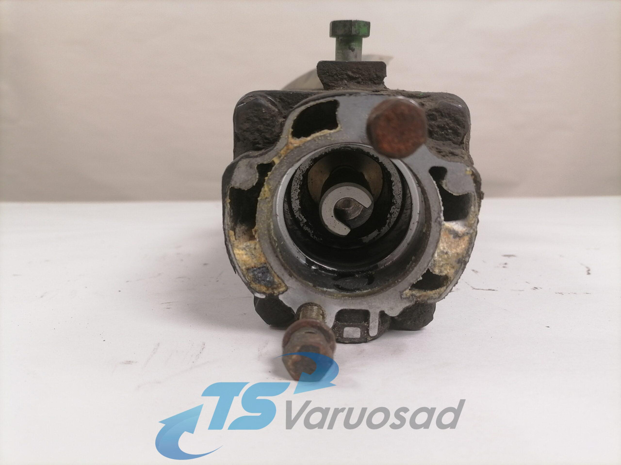 MAN Gear control 81326906027 - Boîte de vitesse et pièces pour Camion: photos 2 MAN Gear control 81326906027 - Boîte de vitesse et pièces pour Camion: photos 2