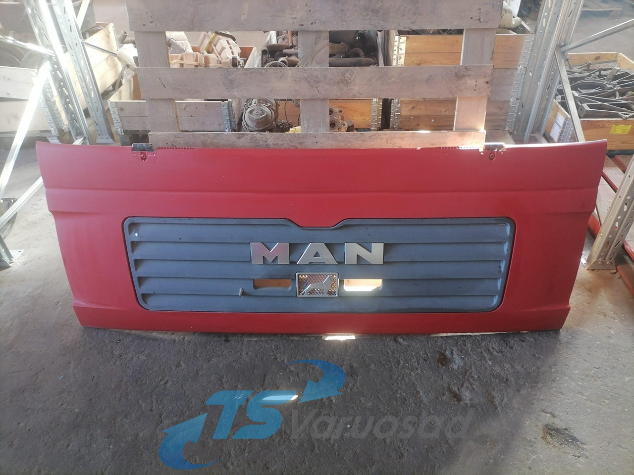 MAN Grille panel 81611100053 - Calandre pour Camion: photos 1 MAN Grille panel 81611100053 - Calandre pour Camion: photos 1