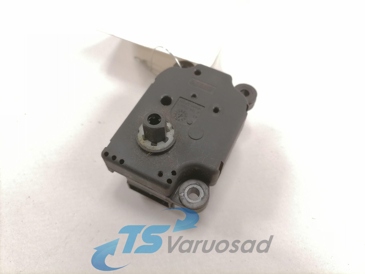 MAN Interior heating damper position regulator A7584003 - Pièce universelle pour Camion: photos 2 MAN Interior heating damper position regulator A7584003 - Pièce universelle pour Camion: photos 2