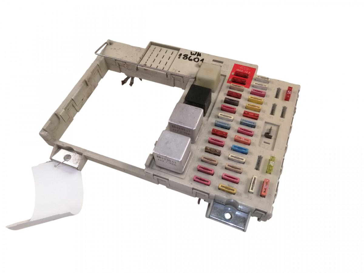 MAN Kaitsmepaneel 81254446074 - Fusible pour Camion: photos 1 MAN Kaitsmepaneel 81254446074 - Fusible pour Camion: photos 1