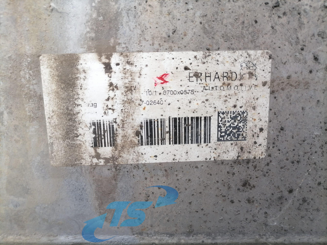 MAN Kütusepaak 710L 81122015712 - Réservoir de carburant pour Camion: photos 5 MAN Kütusepaak 710L 81122015712 - Réservoir de carburant pour Camion: photos 5