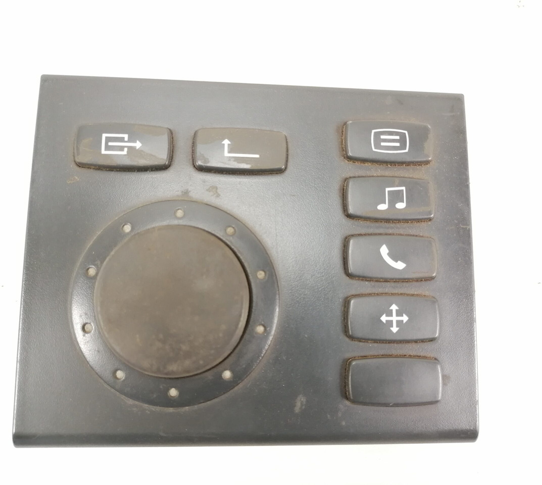 MAN Radio / Telefon 81255056759 - Bloc de gestion pour Camion: photos 2 MAN Radio / Telefon 81255056759 - Bloc de gestion pour Camion: photos 2