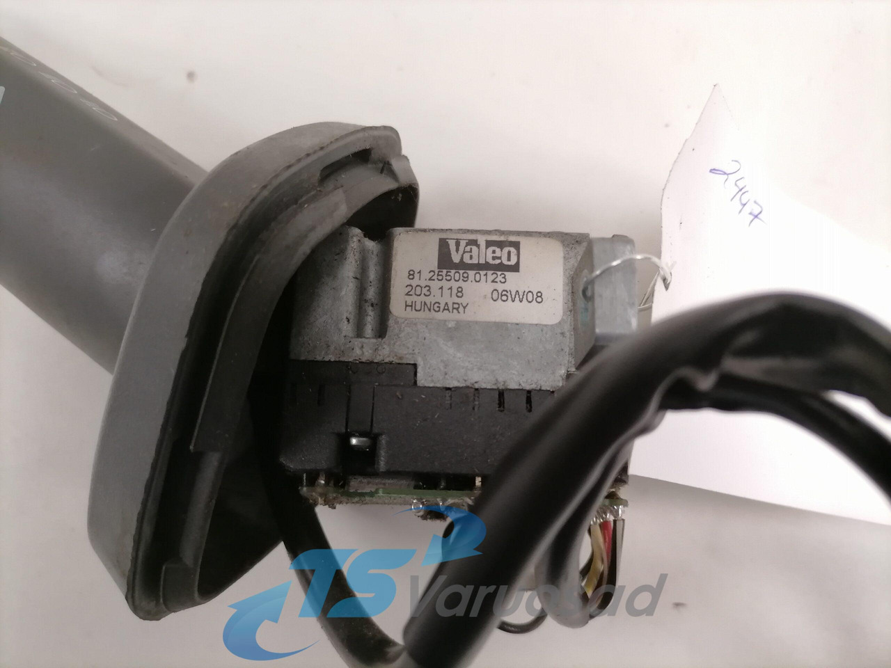 MAN Switch 81255090123 - Système électrique pour Camion: photos 4 MAN Switch 81255090123 - Système électrique pour Camion: photos 4