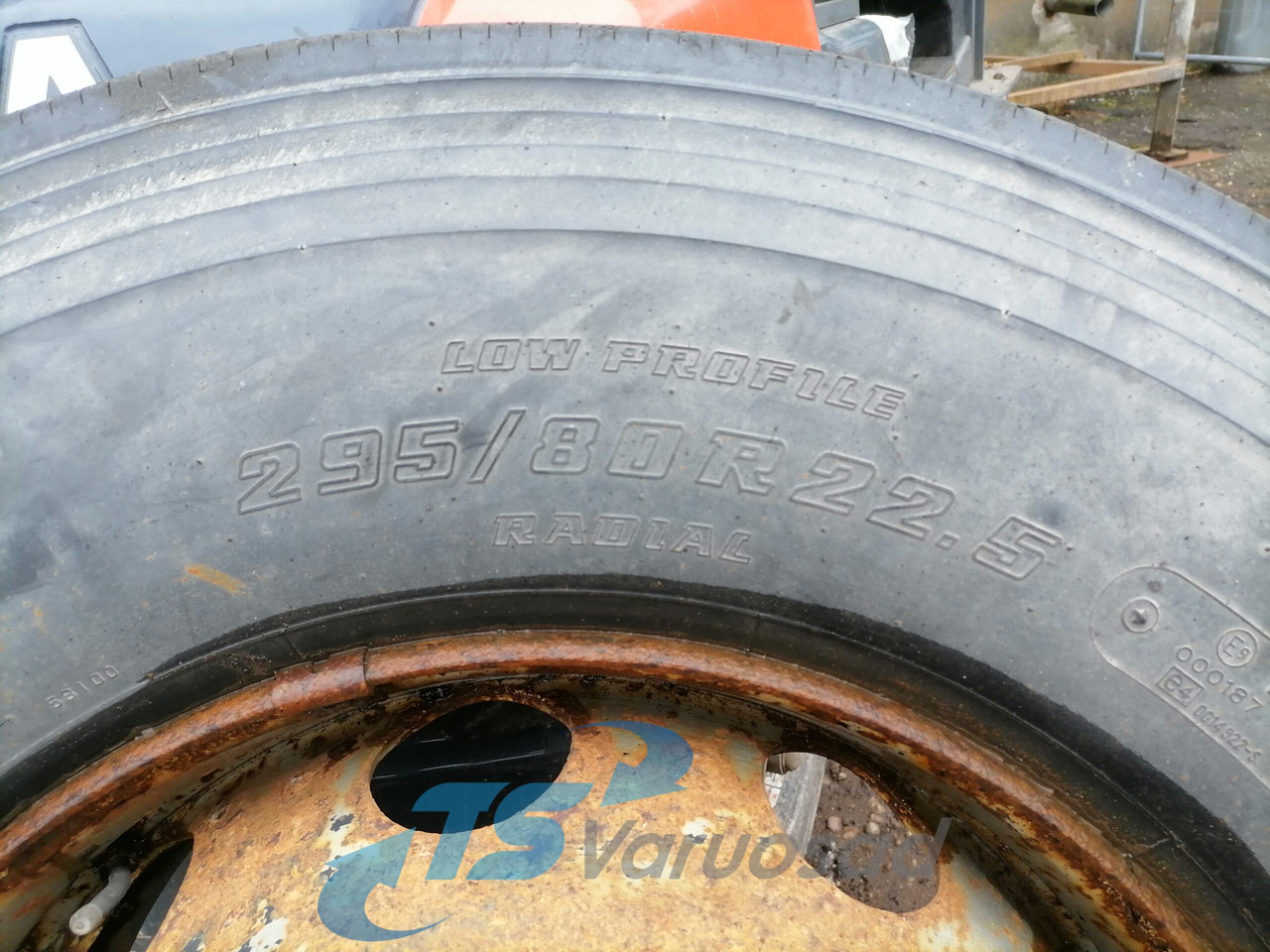 Mercedes-Benz Bridgestone R249 295/80R22,5 29580R225 - Pneus et jantes pour Camion: photos 3 Mercedes-Benz Bridgestone R249 295/80R22,5 29580R225 - Pneus et jantes pour Camion: photos 3