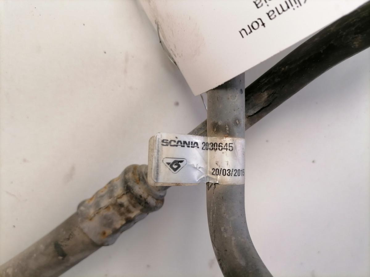Scania A/C pipe 2030645 - Chauffage/ Ventilation pour Camion: photos 5 Scania A/C pipe 2030645 - Chauffage/ Ventilation pour Camion: photos 5