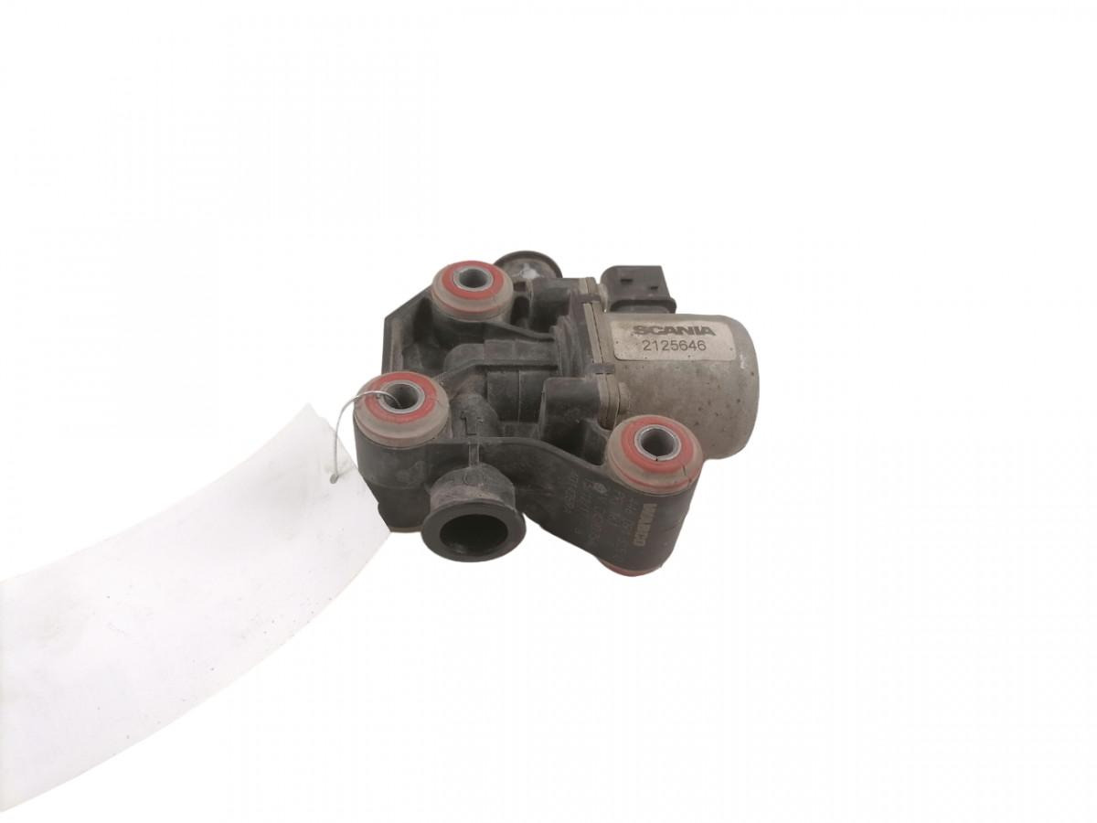 Scania ADBlue klapp 2125646 - Système de carburant pour Camion: photos 1 Scania ADBlue klapp 2125646 - Système de carburant pour Camion: photos 1