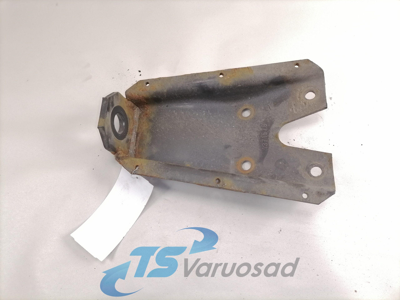 Scania Ahock absorber mounting 1371578 - Suspension pour Camion: photos 1 Scania Ahock absorber mounting 1371578 - Suspension pour Camion: photos 1