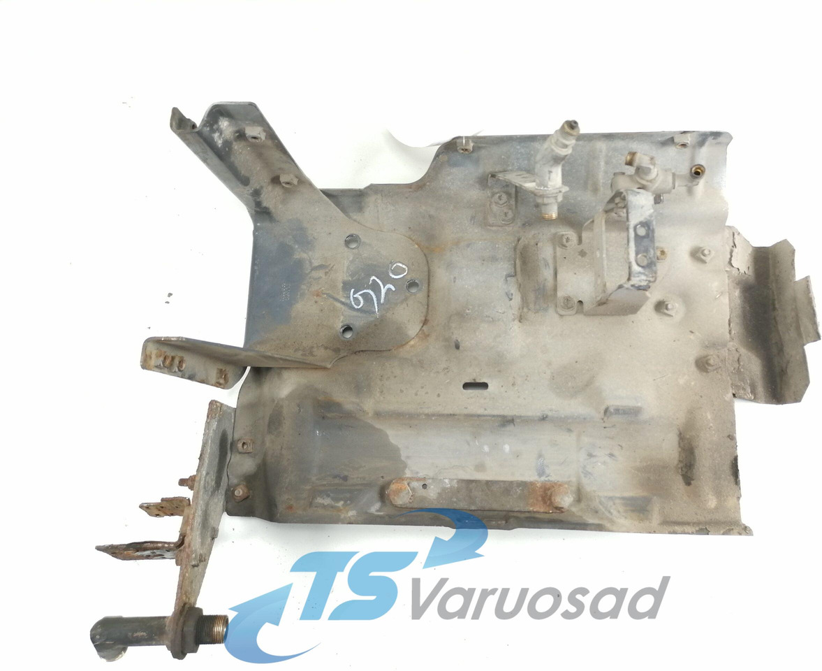 Scania Air dryer carrier plate 1367477 - Valve de frein pour Camion: photos 5 Scania Air dryer carrier plate 1367477 - Valve de frein pour Camion: photos 5