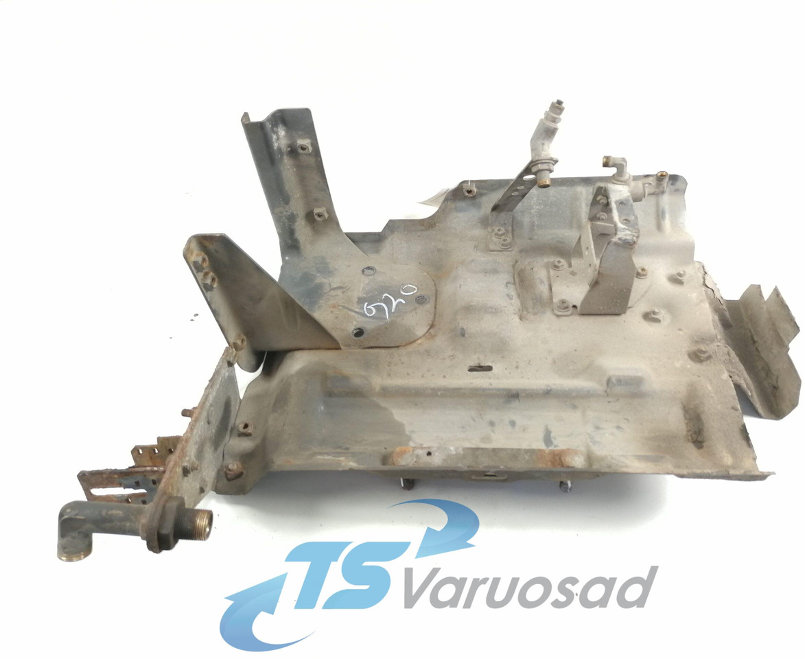 Scania Air dryer carrier plate 1367477 - Valve de frein pour Camion: photos 2 Scania Air dryer carrier plate 1367477 - Valve de frein pour Camion: photos 2