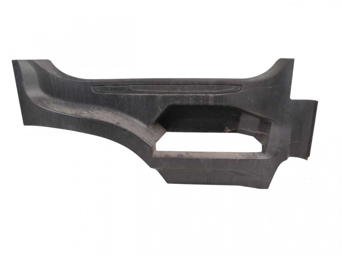 Scania Astmelaua plastik 2418450 - Marchepied pour Camion: photos 1 Scania Astmelaua plastik 2418450 - Marchepied pour Camion: photos 1