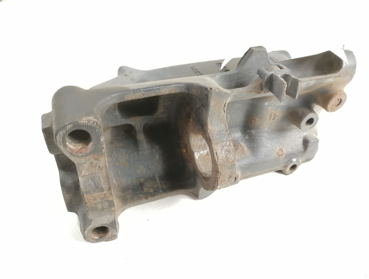 Scania Bracket 1413644 - Frame/ Châssis pour Camion: photos 3 Scania Bracket 1413644 - Frame/ Châssis pour Camion: photos 3