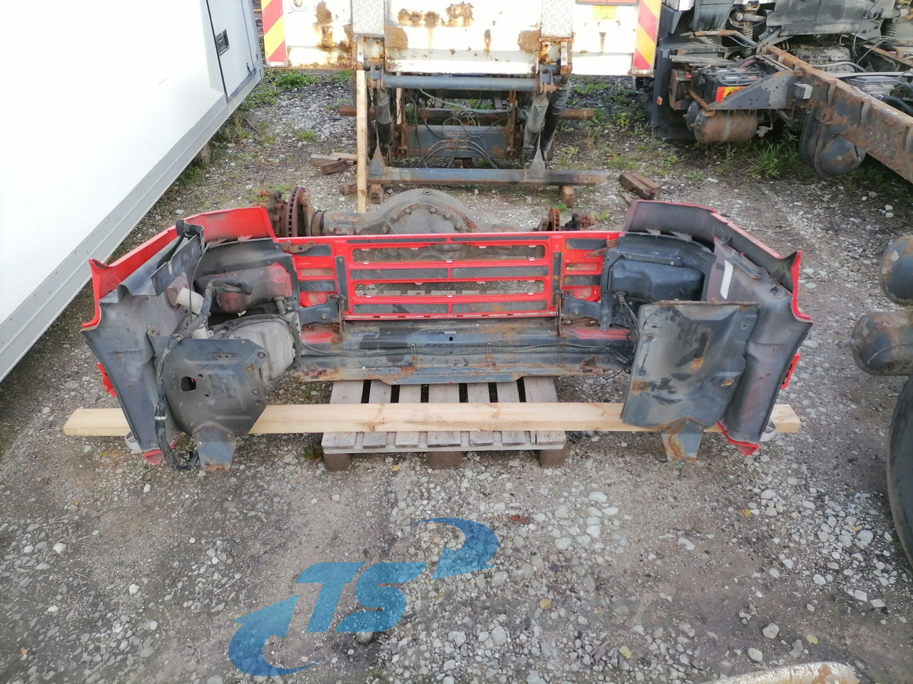 Scania Bumper 1731206 - Pare-chocs pour Camion: photos 2 Scania Bumper 1731206 - Pare-chocs pour Camion: photos 2