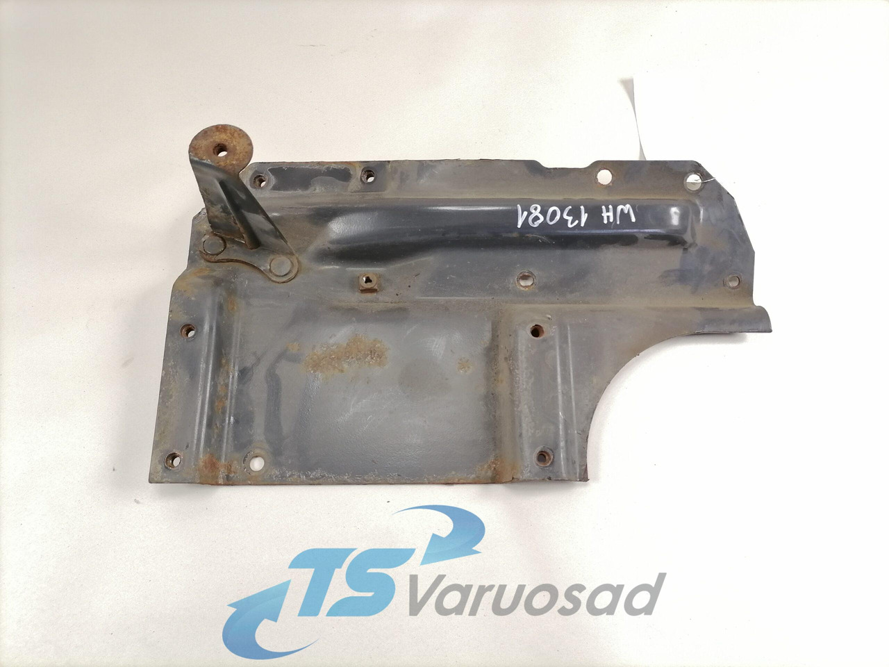 Scania Bumper bracket 1431583 - Pare-chocs pour Camion: photos 2 Scania Bumper bracket 1431583 - Pare-chocs pour Camion: photos 2