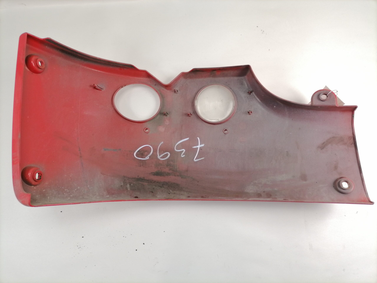 Scania Bumper cover 1439788 - Angle de pare-chocs pour Camion: photos 5 Scania Bumper cover 1439788 - Angle de pare-chocs pour Camion: photos 5