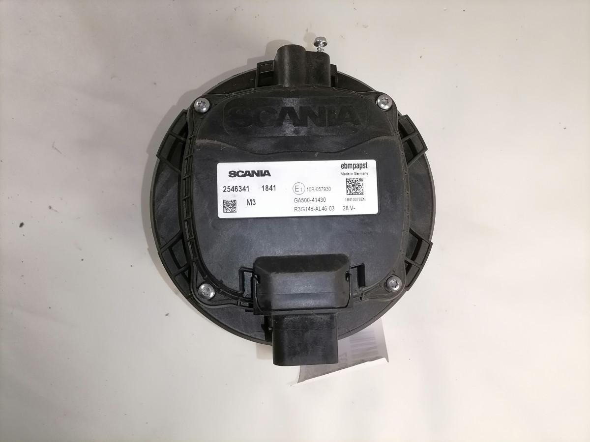 Scania Cab fan 2546341 - Chauffage/ Ventilation pour Camion: photos 4 Scania Cab fan 2546341 - Chauffage/ Ventilation pour Camion: photos 4