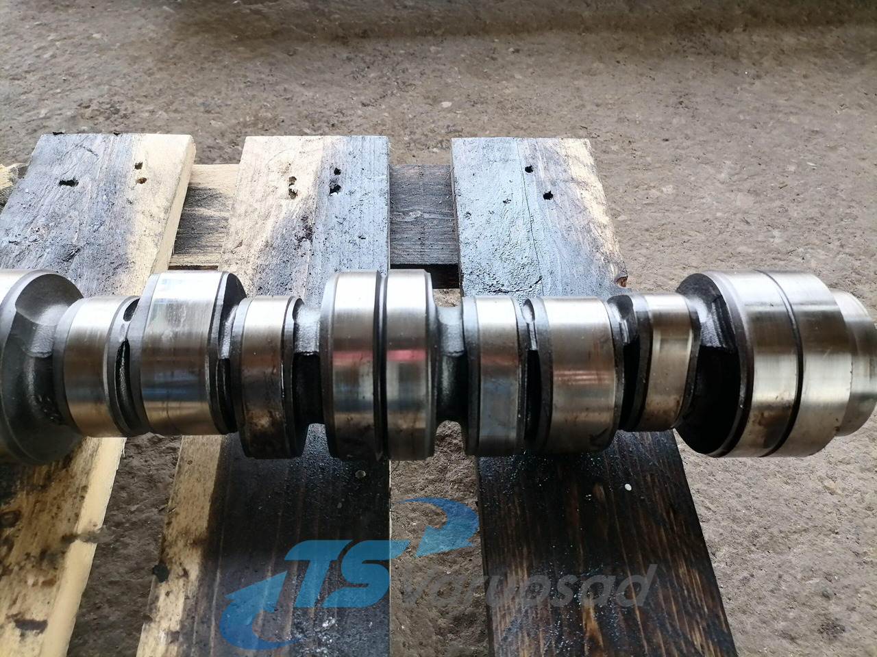 Scania Camshaft 1509917 - Arbre à cames pour Camion: photos 2 Scania Camshaft 1509917 - Arbre à cames pour Camion: photos 2