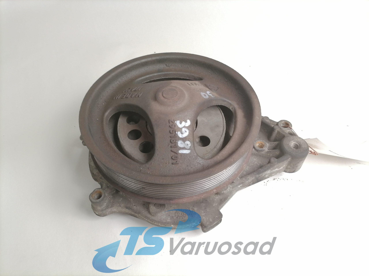 Scania Cooling pump 295181 - Pièce universelle pour Camion: photos 3 Scania Cooling pump 295181 - Pièce universelle pour Camion: photos 3