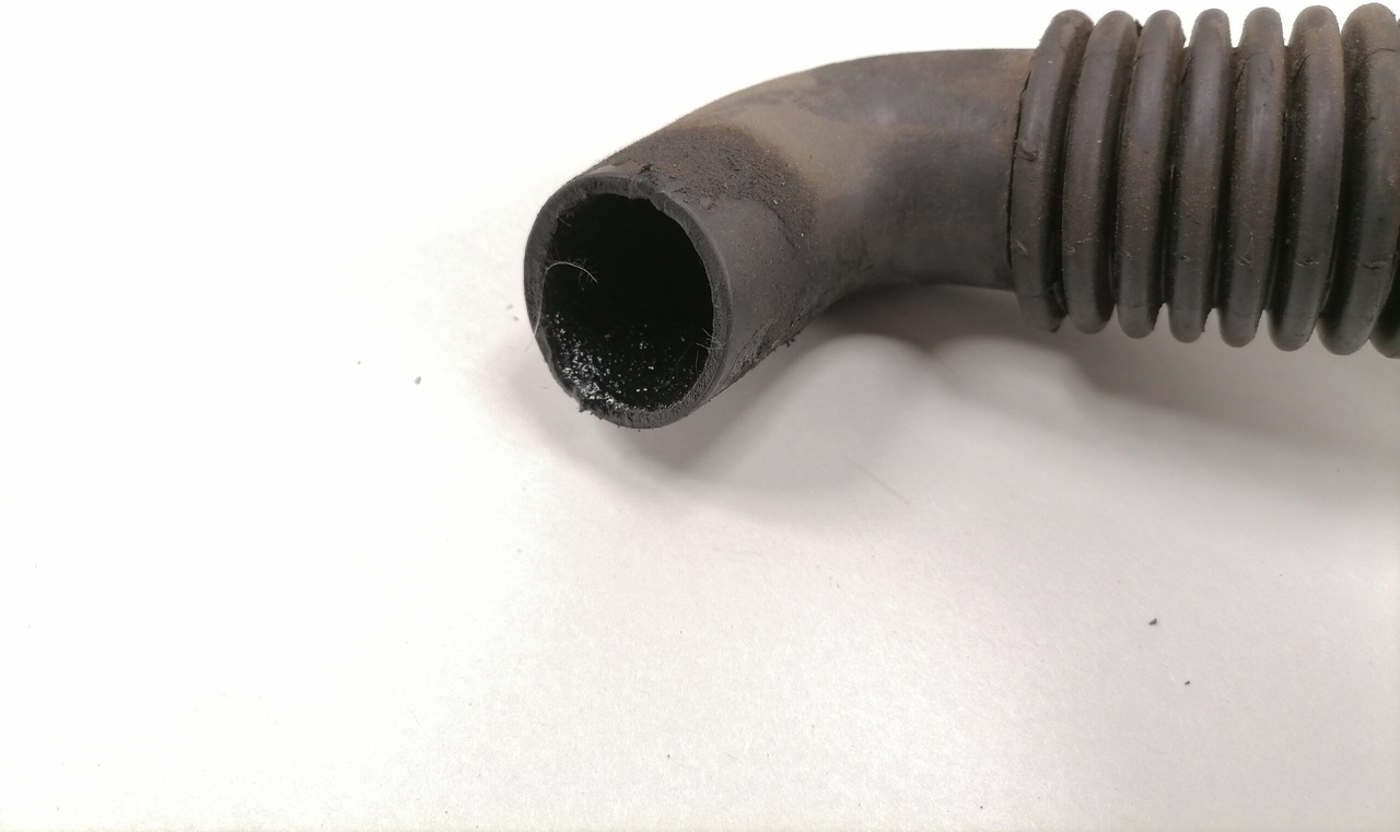 Scania Crankcase Ventilation Pipe 1527683 - Carter pour Camion: photos 5 Scania Crankcase Ventilation Pipe 1527683 - Carter pour Camion: photos 5
