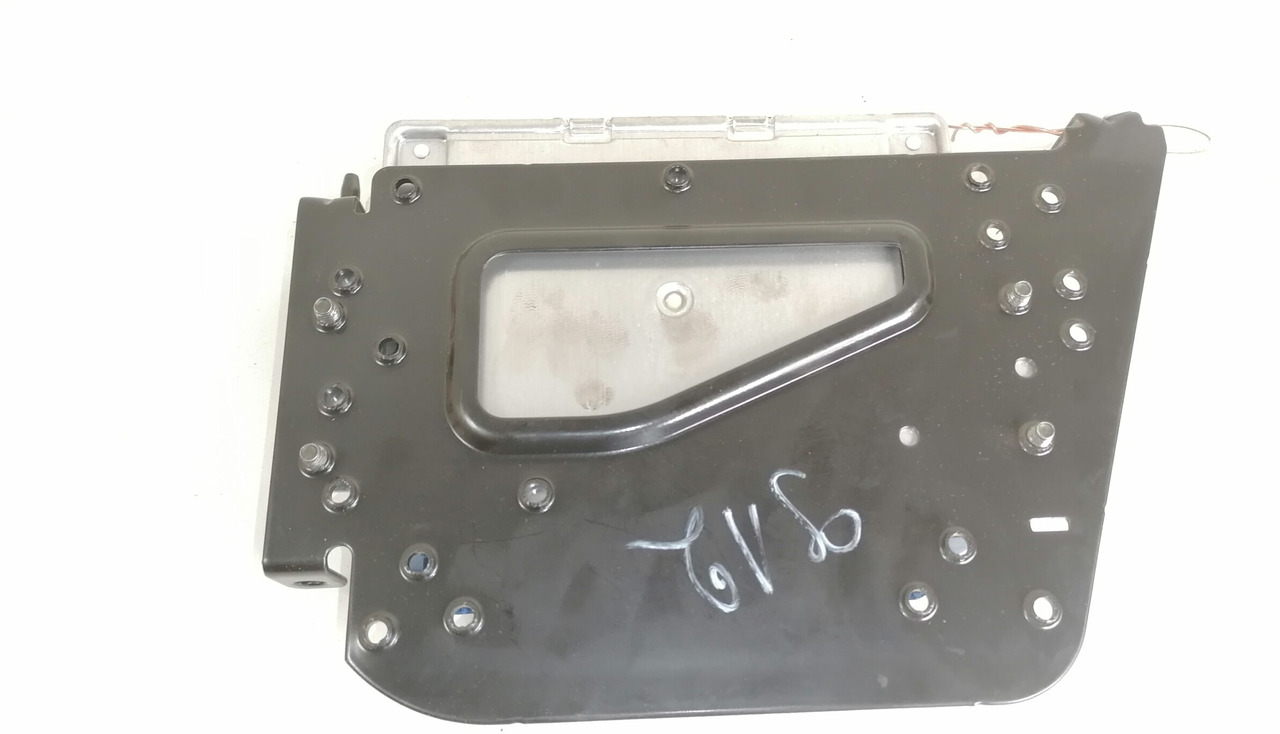 Scania Ecu, EBS 2029182 - Bloc de gestion pour Camion: photos 5 Scania Ecu, EBS 2029182 - Bloc de gestion pour Camion: photos 5